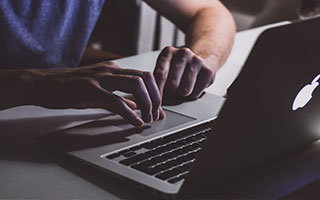 爱游戏中国-虚拟经济推动电竞产业链深度整合，电子竞技的虚拟性